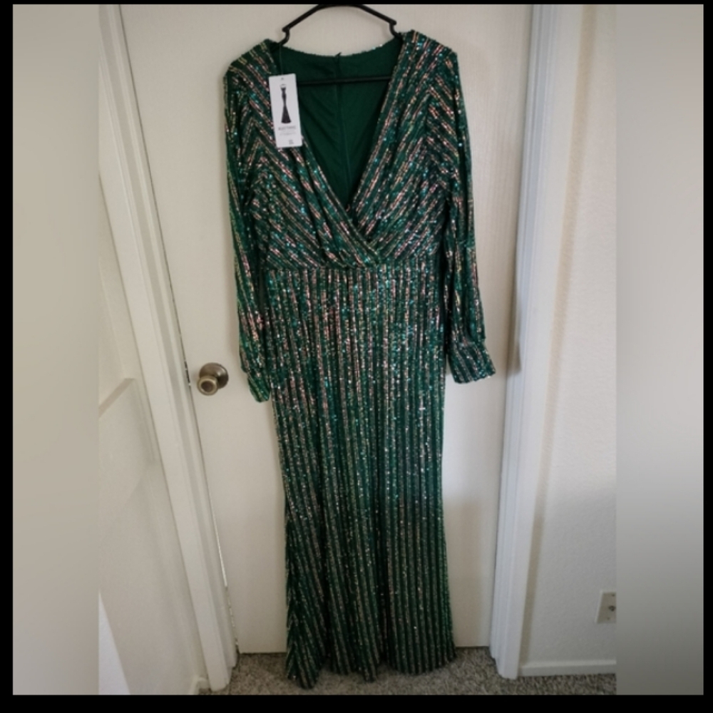 🎉BOGO NWT GREEN MULTICOLOR SEQUENCE HOLIDAY PARTY DRESS XXL